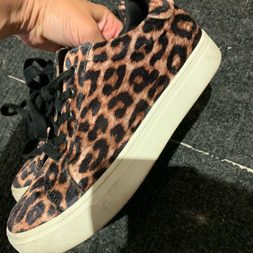 Leopard sneakers